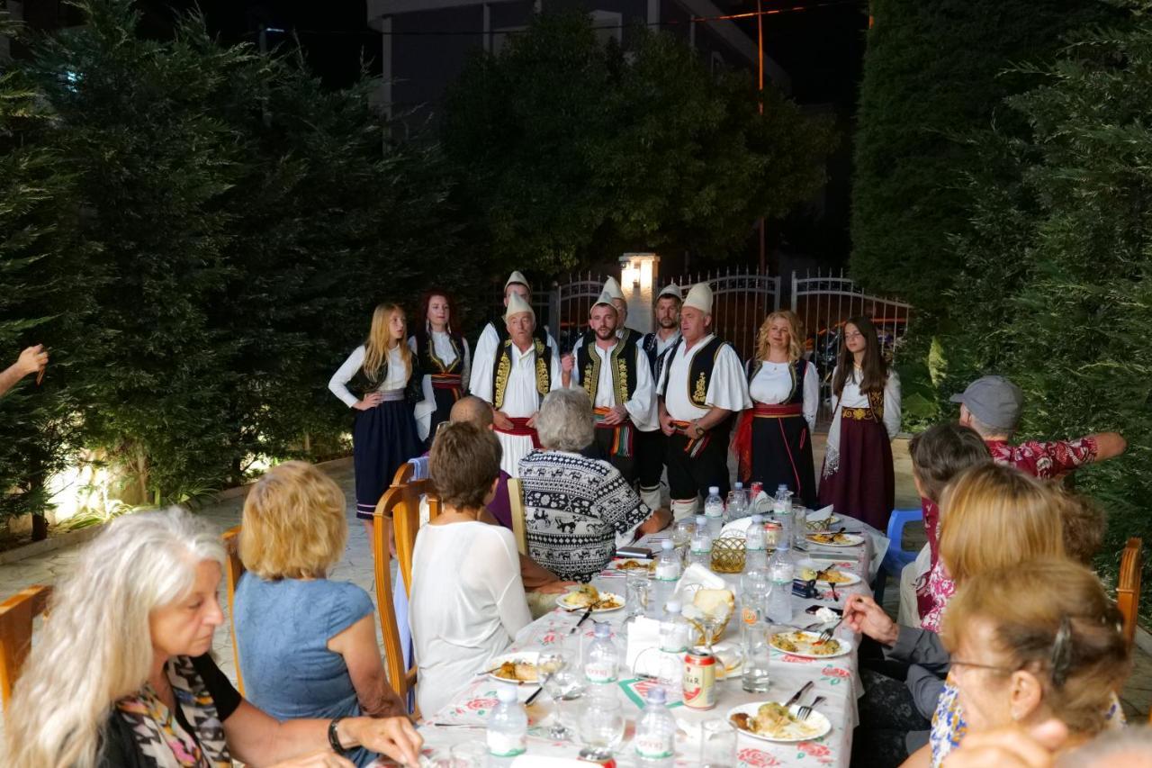 Vila Ahmeti Sarandë エクステリア 写真