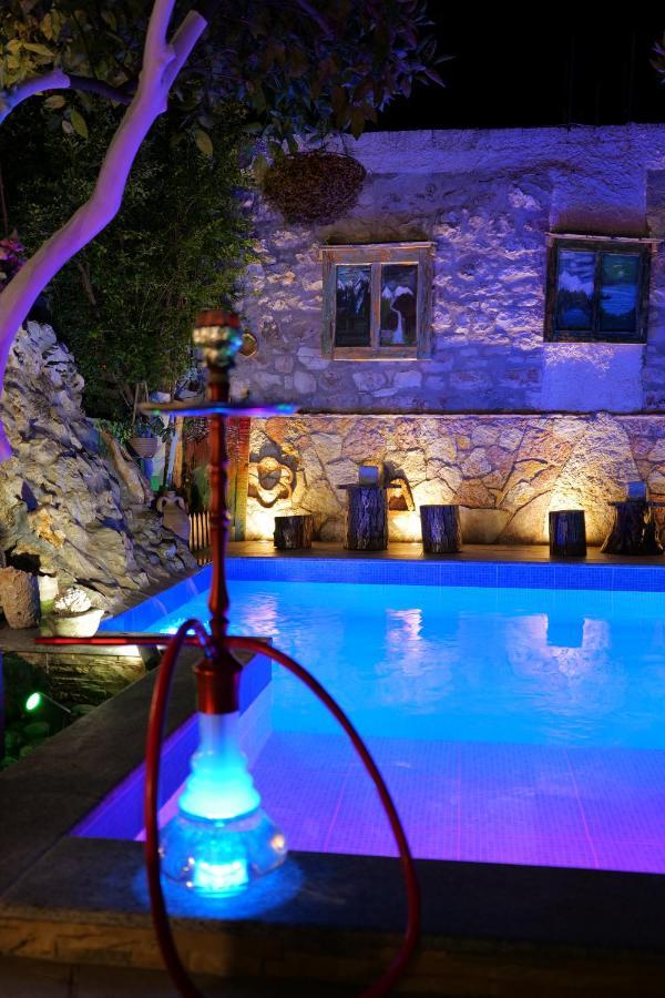 Vila Ahmeti Sarandë エクステリア 写真