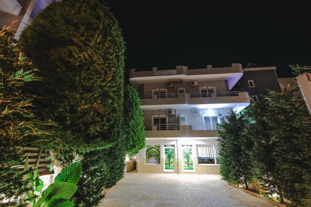 Vila Ahmeti Sarandë エクステリア 写真